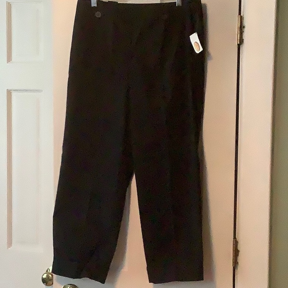 NWT Talbots cotton ankle pants.